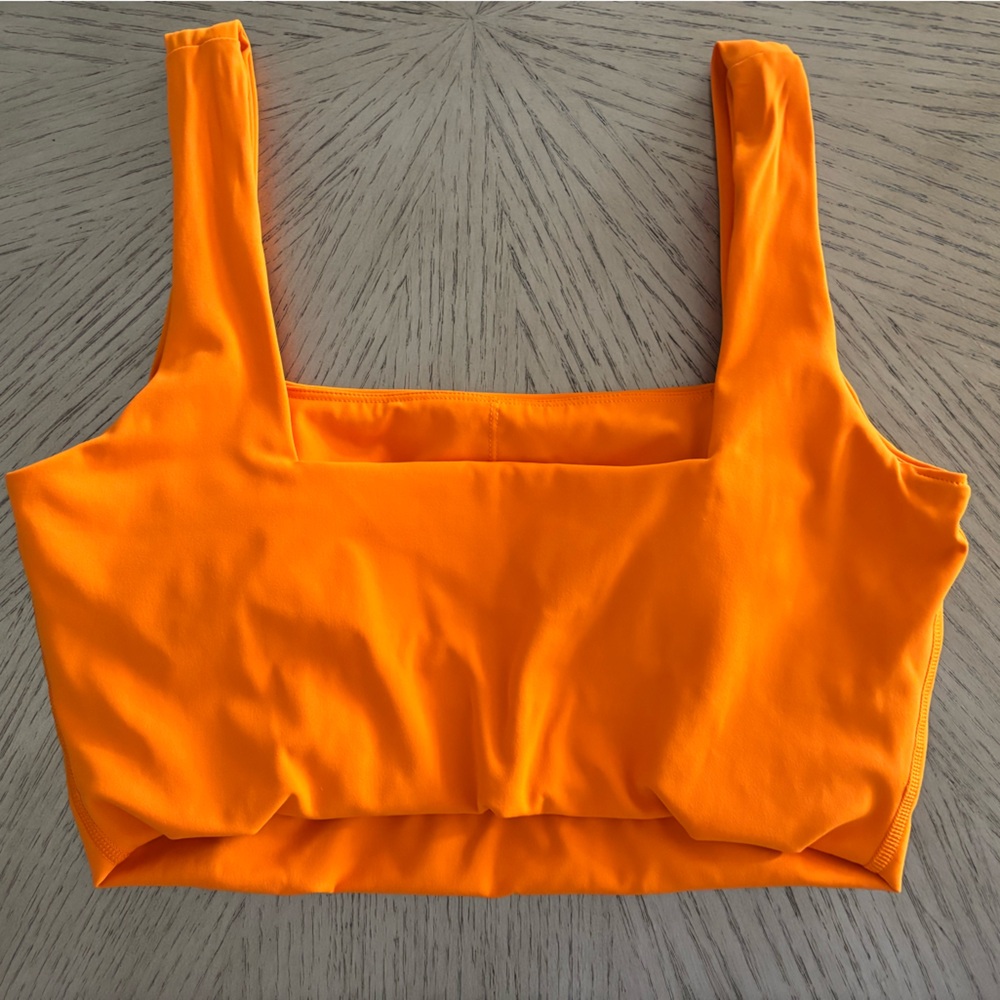 SPANXshape Cropped Square Neck Shelf Tank Monarch color - Picture 3 of 4